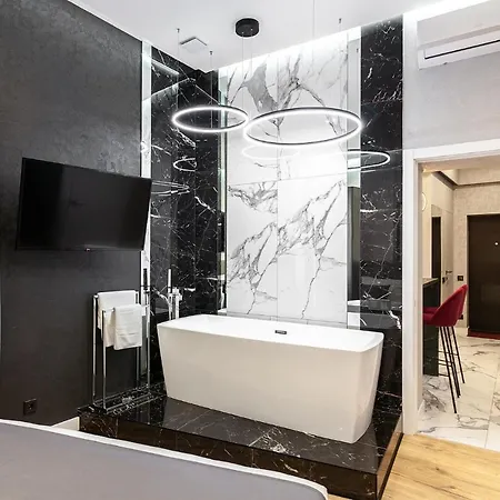 شقة Lovely On Drahomanova Street *