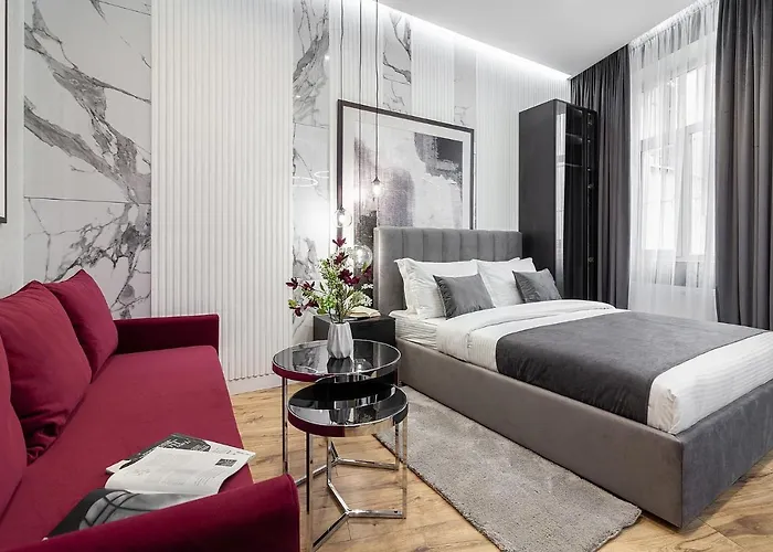 Lovely On Drahomanova Street Apartment Lviv