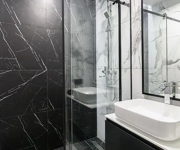 Appartement Lovely On Drahomanova Street *