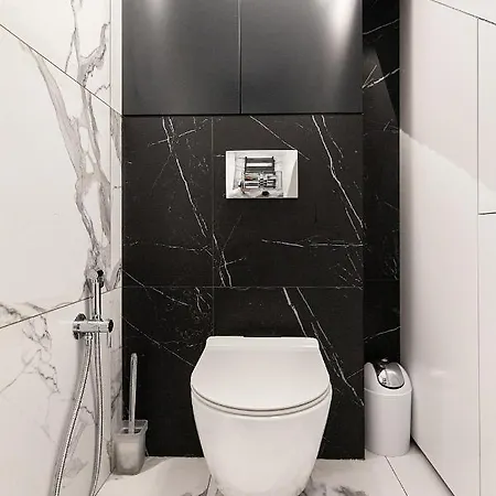 아파트 Lovely On Drahomanova Street *